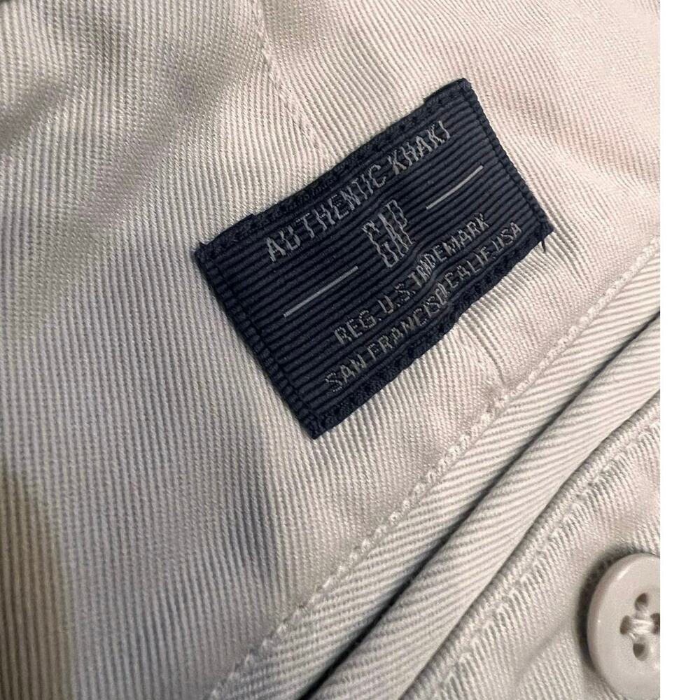 Gap Authentic Khaki Men’s 38x28 Stone Relaxed Fit Cuffed Pleat Y2K Vtg NWT Work